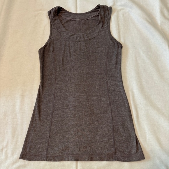 Lululemon 6 Dash Tank II Purple Top ~ Running Yoga Athletic Workout Ruffle - Picture 1 of 8